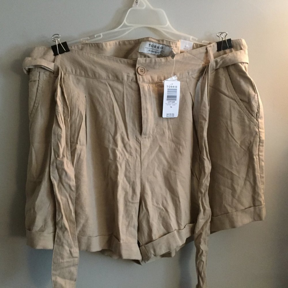NWT Torrid Beige Linen Self-Tie Shorts - Picture 6 of 8